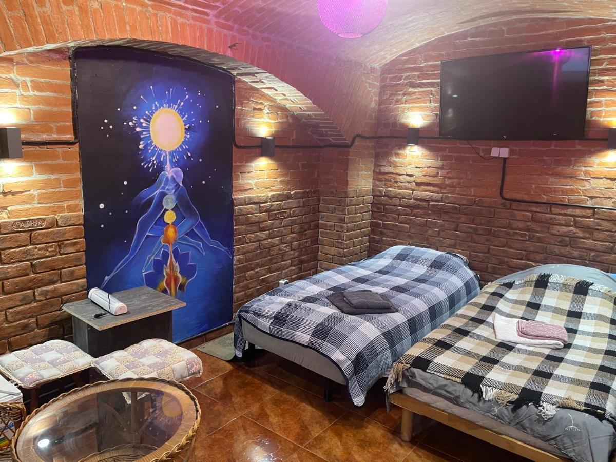 Philharmonie Platz Apartments チェルニウツィー エクステリア 写真